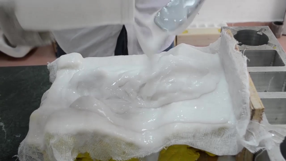 模具硅膠刷模如何使用，有什么需要注意的 ？